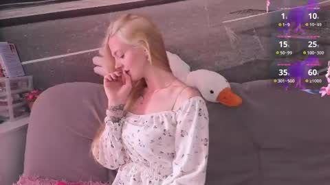 Im your queen Iriss online show from 29, 6, 2026