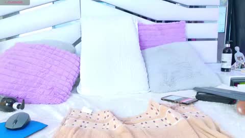 Iris online show from 15, 2, 2025