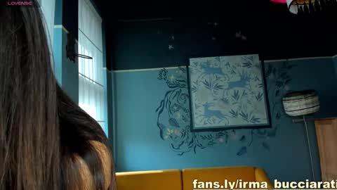 irma_bucciarati online show from 3, 10, 2025