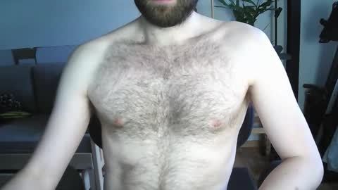 Snapshot of irndke chatting on 3, 11, 2025 Irndke online show from 3, 11, 2025