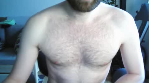 Snapshot of irndke chatting on 1, 12, 2025 Irndke online show from 1, 12, 2025