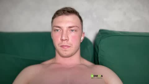 Snapshot of iron__chapman chatting on 30, 4, 2026 Iron online show from 30, 4, 2026
