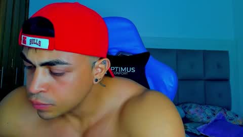 Iron online show from 3, 2, 2025