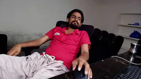 Naveed online show from 7, 7, 2026
