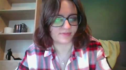 Snapshot of irresistibleparis chatting on 14, 4, 2026 Paris online show from 14, 4, 2026