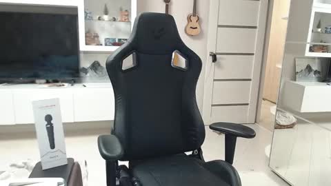 Snapshot of irwi_tomboy chatting on 14, 12, 2024 Irwi Tomboy online show from 14, 12, 2024