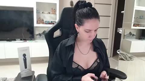 Snapshot of irwi_tomboy chatting on 15, 1, 2025 Irwi Tomboy online show from 15, 1, 2025