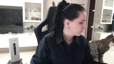 Snapshot of irwi_tomboy chatting on 20, 1, 2025 Irwi Tomboy online show from 20, 1, 2025