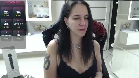 Snapshot of irwi_tomboy chatting on 13, 10, 2025 Irwi Tomboy online show from 13, 10, 2025