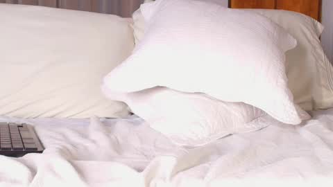 Snapshot of isa_bonnet chatting on 21, 10, 2025 Isa online show from 21, 10, 2025