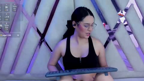 Snapshot of isa_doux chatting on 19, 2, 2026 Isa online show from 19, 2, 2026