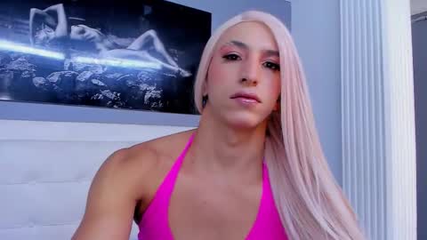 Snapshot of isa_lancaster chatting on 15, 9, 2025 Isa Lancaster online show from 15, 9, 2025