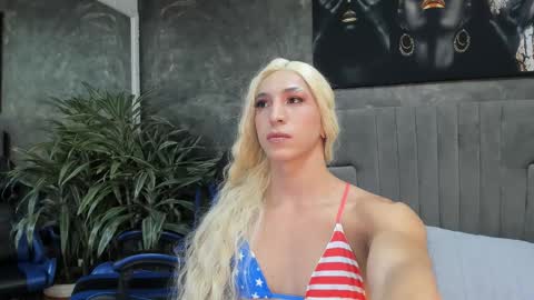 Snapshot of isa_lancaster chatting on 27, 9, 2025 Isa Lancaster online show from 27, 9, 2025