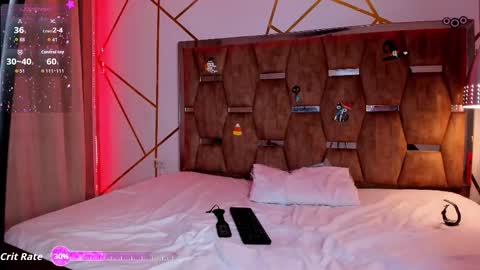 Snapshot of isa_leo chatting on 8, 10, 2025 Isa and Leo online show from 8, 10, 2025