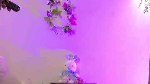 Isabella        online show from 6, 4, 2026