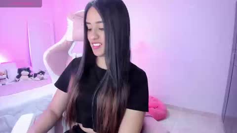 Snapshot of isaa_diamond chatting on 19, 9, 2025 isaa_diamond online show from 19, 9, 2025