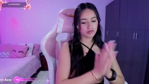 Snapshot of isaa_diamond chatting on 7, 11, 2025 isaa_diamond online show from 7, 11, 2025