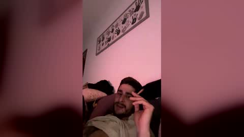 isaac250996 online show from 15, 12, 2025