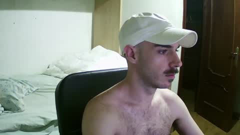 Snapshot of isaac99c chatting on 7, 1, 2025 Isaac99c online show from 7, 1, 2025