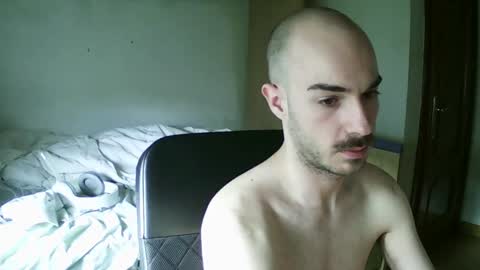 Snapshot of isaac99c chatting on 11, 1, 2025 Isaac99c online show from 11, 1, 2025