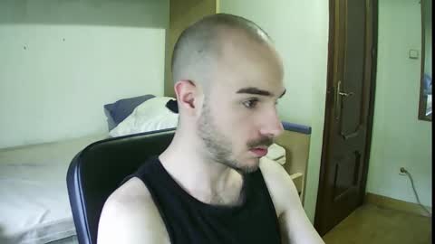 Snapshot of isaac99c chatting on 8, 3, 2025 Isaac99c online show from 8, 3, 2025