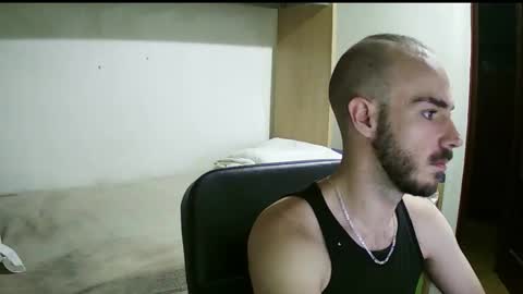 Snapshot of isaac99c chatting on 21, 9, 2025 Isaac99c online show from 21, 9, 2025