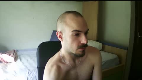 Snapshot of isaac99c chatting on 1, 10, 2025 Isaac99c online show from 1, 10, 2025