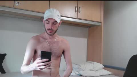 Snapshot of isaac99c chatting on 10, 2, 2026 Isaac99c online show from 10, 2, 2026