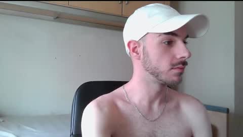 Snapshot of isaac99c chatting on 13, 3, 2026 Isaac99c online show from 13, 3, 2026