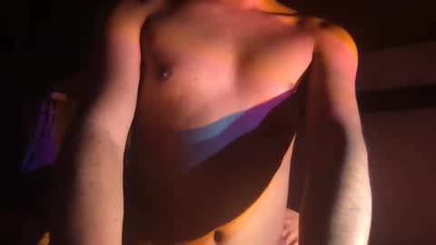 Snapshot of isaac_akamu chatting on 10, 2, 2025 isaac_akamu online show from 10, 2, 2025