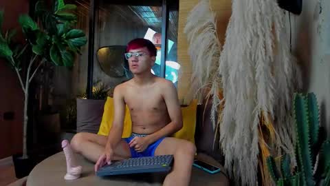 Snapshot of isaac_grimm chatting on 29, 11, 2025 isaac_grimm online show from 29, 11, 2025