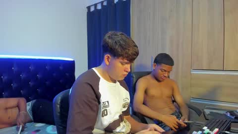 Snapshot of isaac_master77 chatting on 7, 11, 2025 isaac_master77 online show from 7, 11, 2025