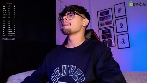 Snapshot of isaac_saenz chatting on 27, 11, 2025 Isaac Saenz. online show from 27, 11, 2025