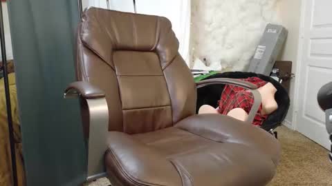 Snapshot of isaac_sheffield chatting on 20, 10, 2025 isaac online show from 20, 10, 2025