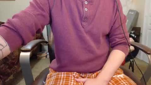 Snapshot of isaac_sheffield chatting on 21, 10, 2025 isaac online show from 21, 10, 2025