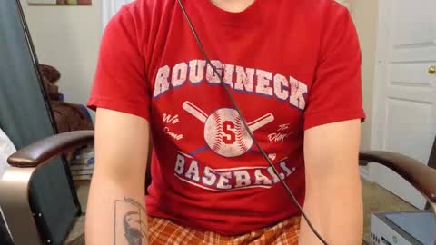 Snapshot of isaac_sheffield chatting on 31, 10, 2025 isaac online show from 31, 10, 2025