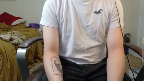 Snapshot of isaac_sheffield chatting on 14, 11, 2025 isaac online show from 14, 11, 2025