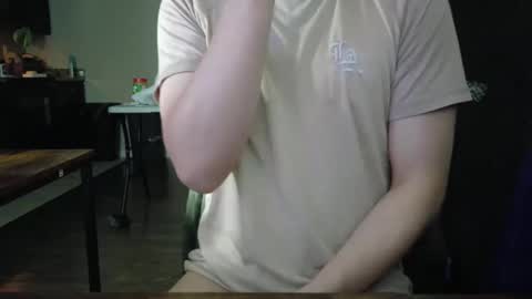 Snapshot of isaac_sheffield chatting on 1, 3, 2026 isaac online show from 1, 3, 2026