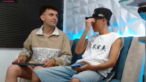 Isaac tan online show from 15, 12, 2025