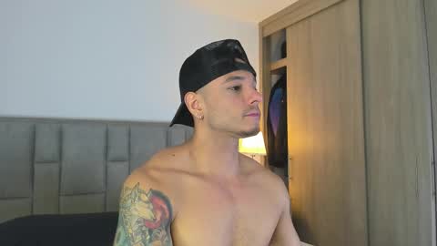 Isaac Surez online show from 9, 2, 2026