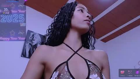 Snapshot of isabel_bailey chatting on 3, 1, 2025 isabel online show from 3, 1, 2025