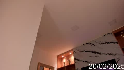 Isabel online show from 20, 2, 2025