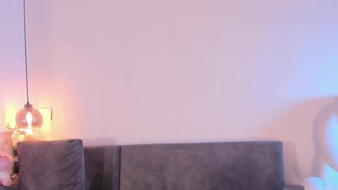 Isabela online show from 6, 3, 2025