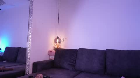 Isabela online show from 8, 5, 2026