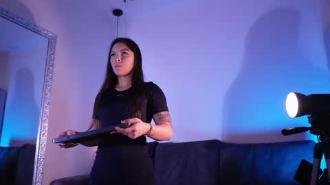 Isabela online show from 12, 5, 2026