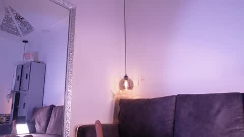 Isabela online show from 27, 5, 2026
