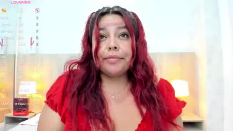Snapshot of isabela_molina chatting on 18, 7, 2026 ISABELA online show from 18, 7, 2026