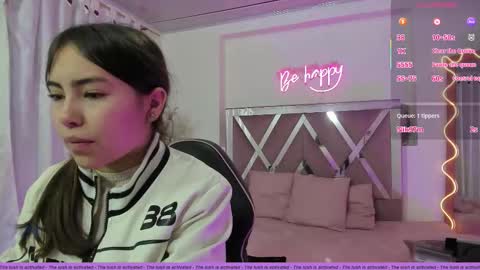 Snapshot of isabela_tay chatting on 14, 11, 2025 ISABELA online show from 14, 11, 2025