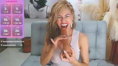 Isabel online show from 14, 2, 2025