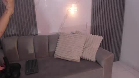 Snapshot of isabeljohnson chatting on 3, 7, 2026 Isabel online show from 3, 7, 2026
